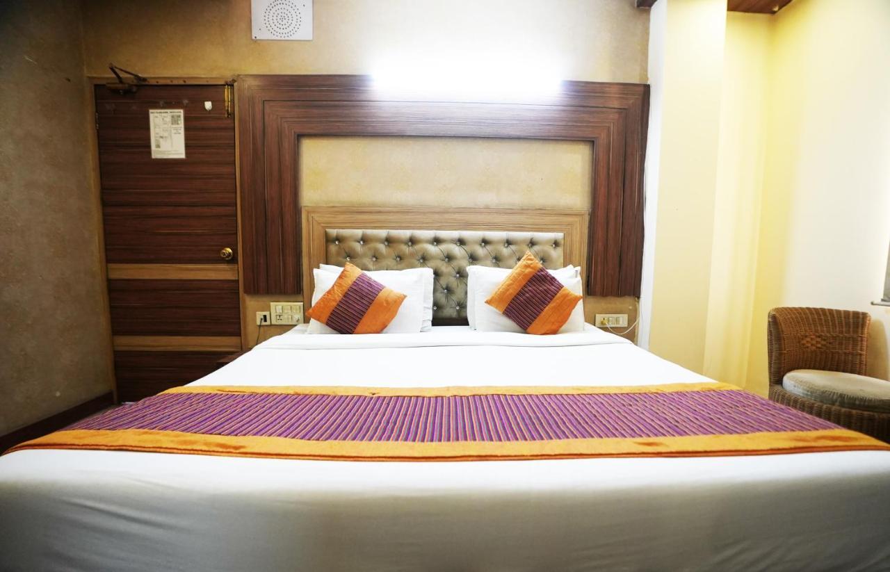 Hotel Classic New Delhi Exterior foto