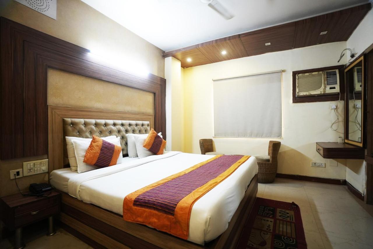 Hotel Classic New Delhi Exterior foto
